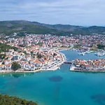 With A Parking Space Tribunj, Vodice - 13319 דירה *