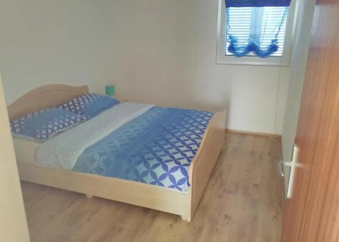 With A Parking Space Tribunj, Vodice - 13319 Apartamento Tribalj